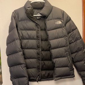 Women’s north face puffy coat